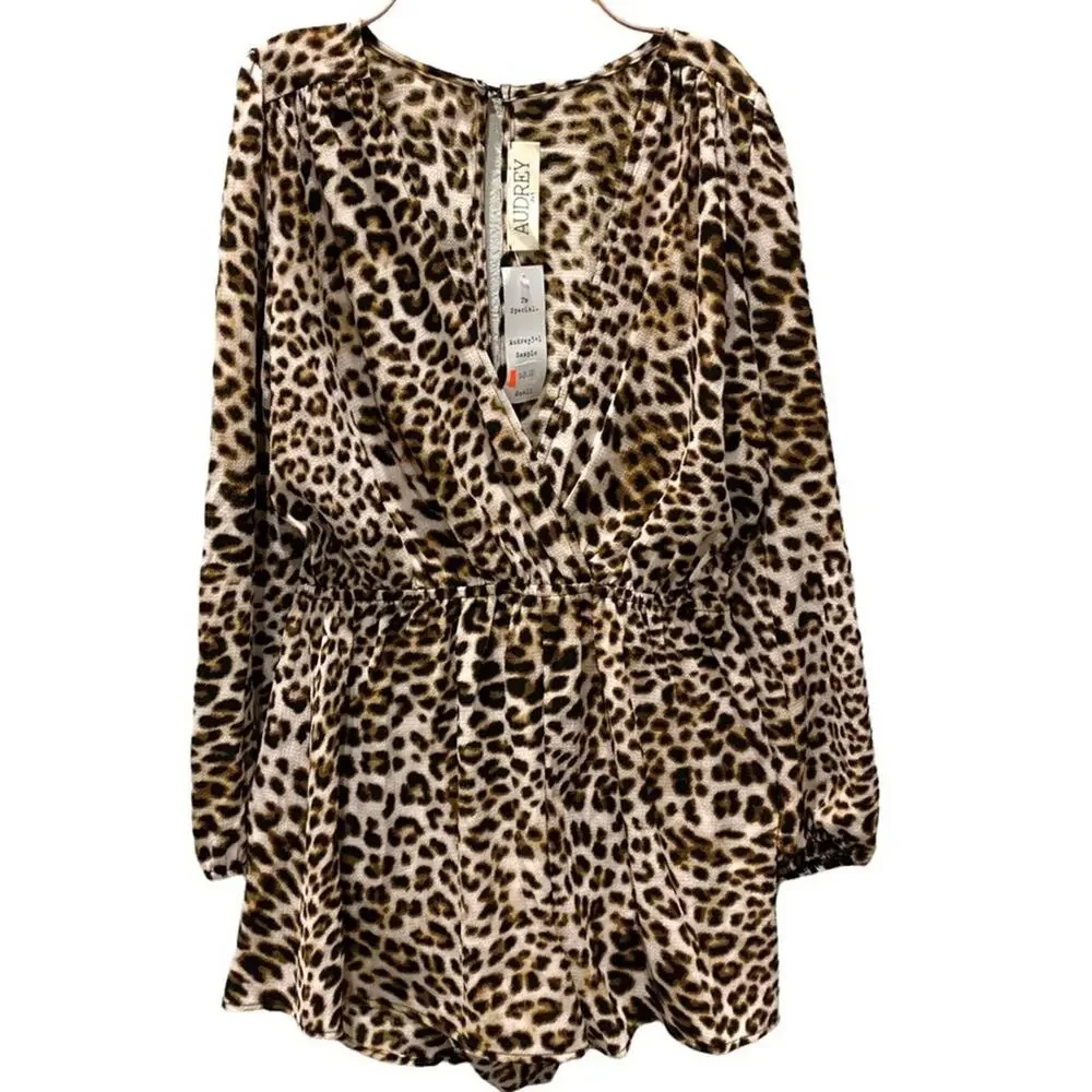 Audrey 3+1 romper animal print leopard gathered elasticized waist size small‎
